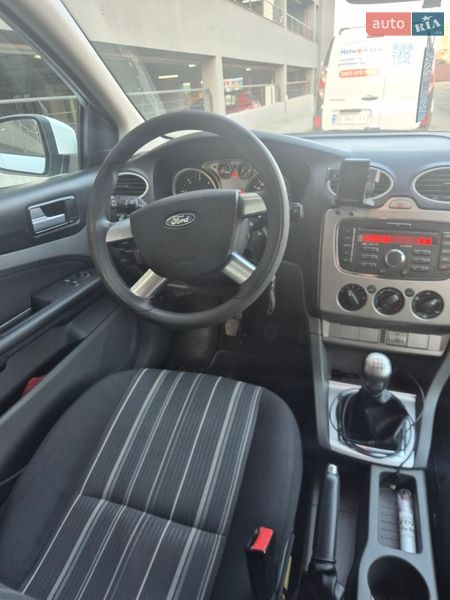 Універсал Ford Focus 2010 в Львові фото 17 Універсал Ford Focus 2010 в Львові