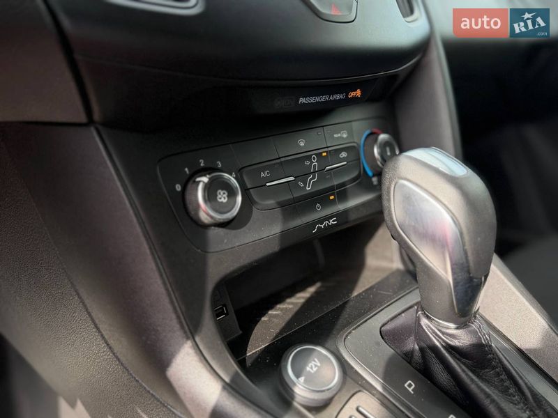 Хетчбек Ford Focus 2015 в Львові