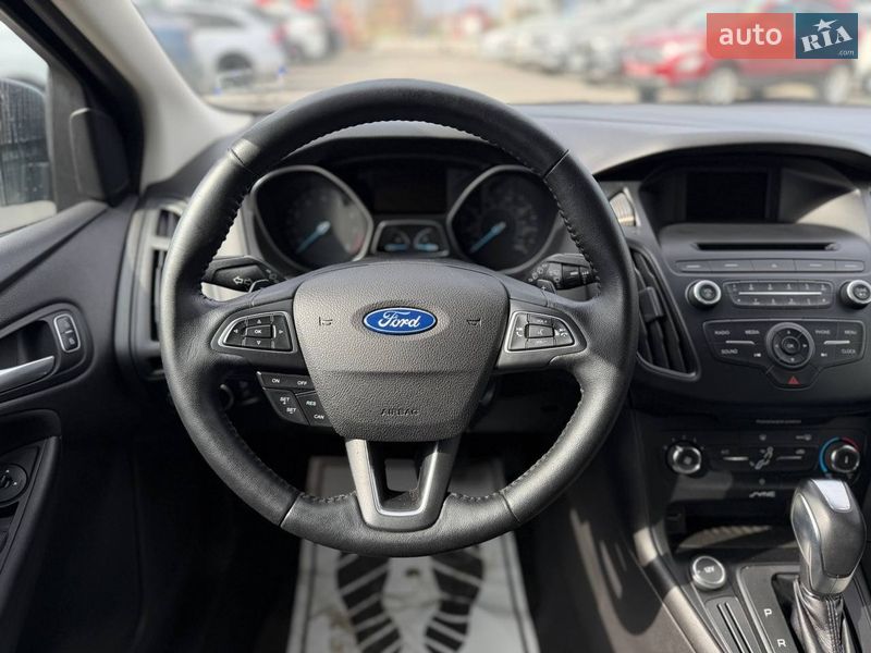 Хетчбек Ford Focus 2015 в Львові