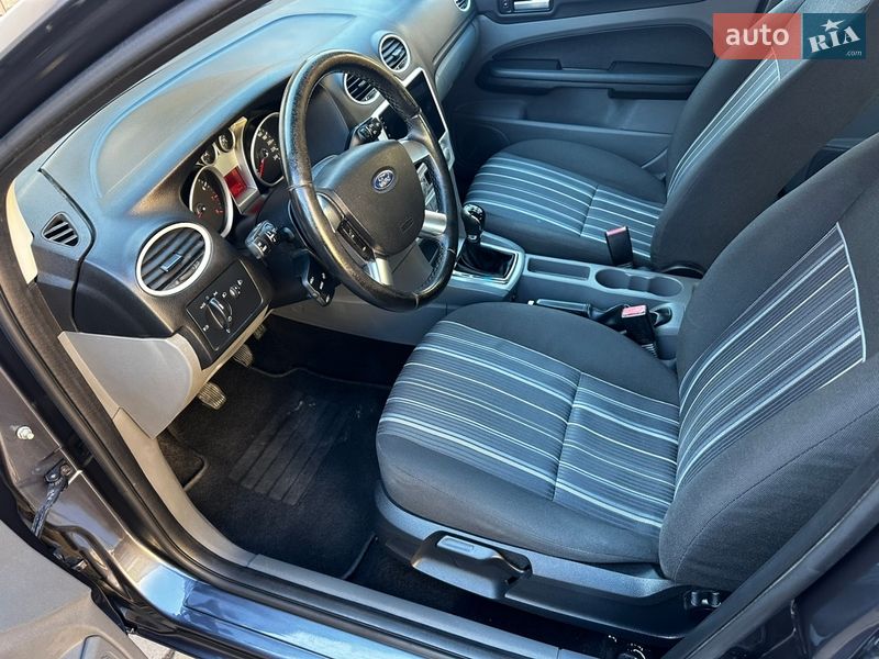 Хетчбек Ford Focus 2008 в Луцьку