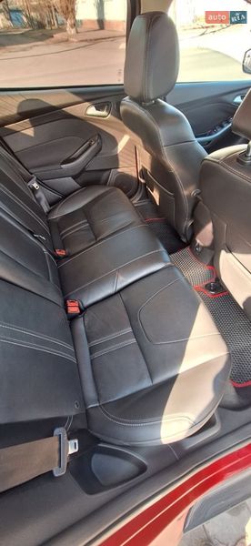 Седан Ford Focus 2013 в Тернівці фото 47 Седан Ford Focus 2013 в Тернівці