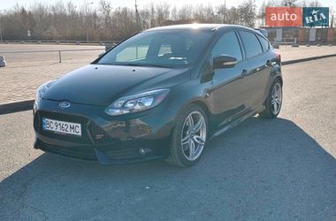 Хэтчбек Ford Focus 2013 в Львове