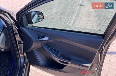 Хэтчбек Ford Focus 2017 в Житомире