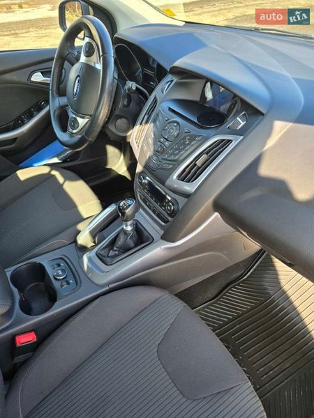 Универсал Ford Focus 2012 в Нововолынске