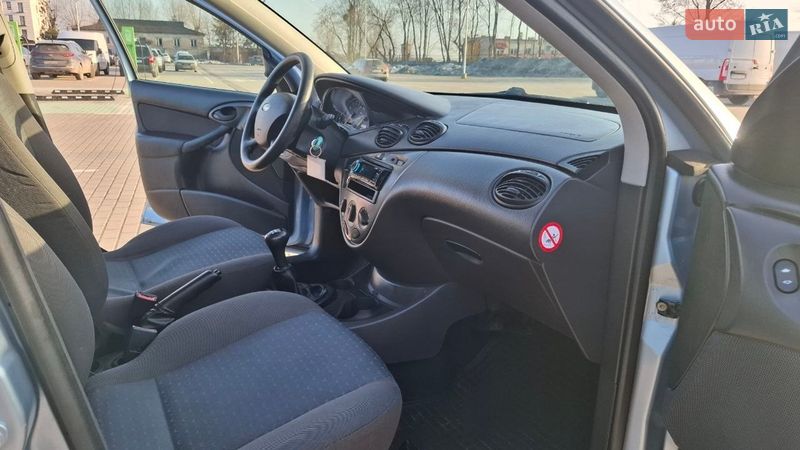 Хэтчбек Ford Focus 2004 в Тернополе