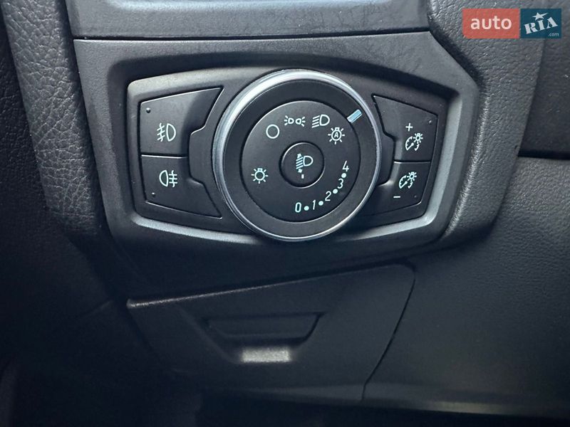 Универсал Ford Focus 2016 в Луцке фото 35 Универсал Ford Focus 2016 в Луцке