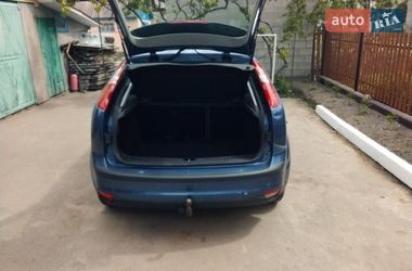 Хэтчбек Ford Focus 2006 в Пулинах