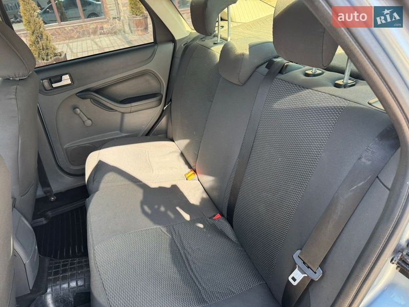 Седан Ford Focus 2006 в Тернополе
