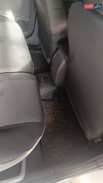 Седан Ford Focus 2007 в Черкасах фото 13 Седан Ford Focus 2007 в Черкасах