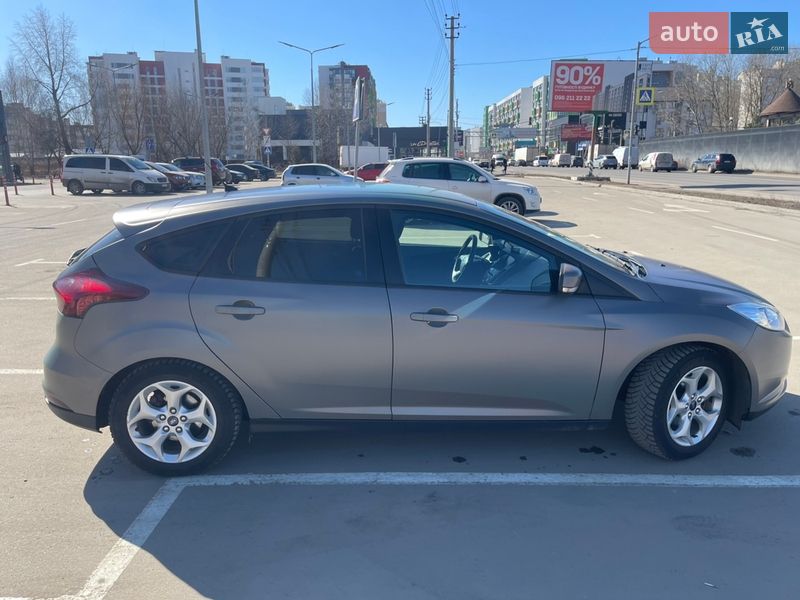 Хетчбек Ford Focus 2016 в Києві