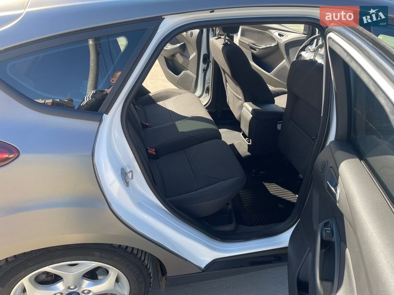 Хетчбек Ford Focus 2016 в Києві