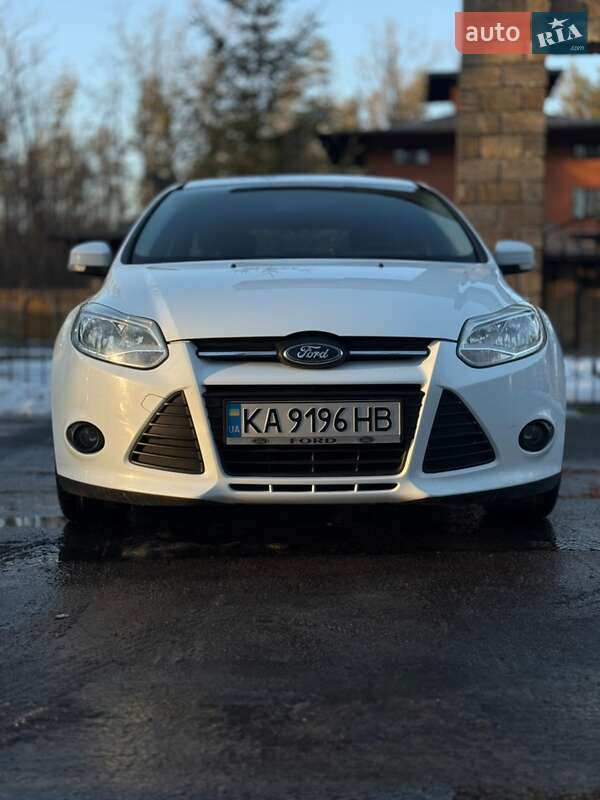 Ford Focus 2011