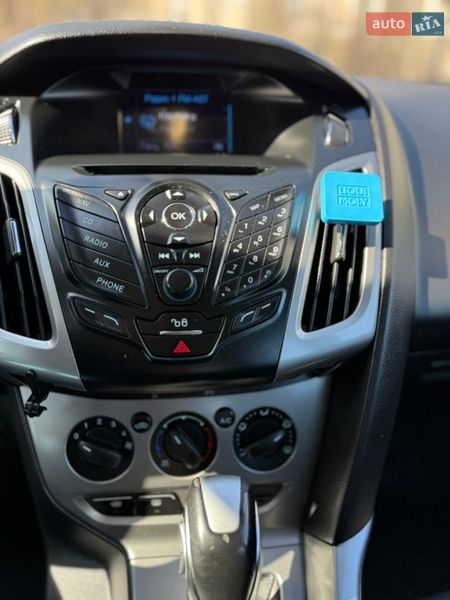 Хетчбек Ford Focus 2014 в Житомирі