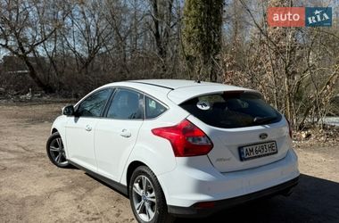 Хетчбек Ford Focus 2014 в Житомирі