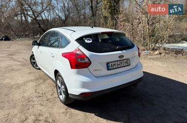 Хетчбек Ford Focus 2014 в Житомирі
