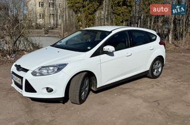 Хетчбек Ford Focus 2014 в Житомирі