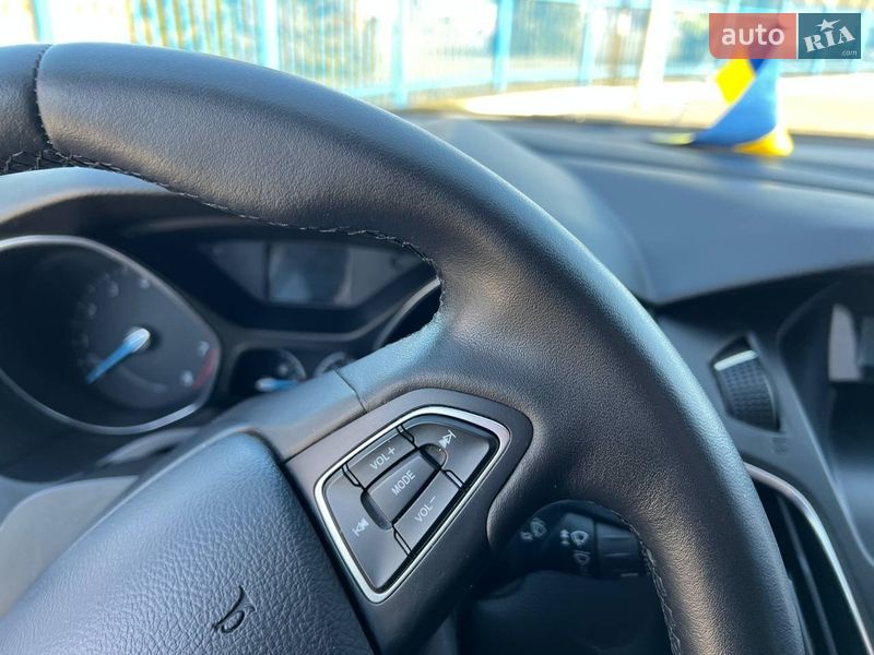 Седан Ford Focus 2017 в Черкасах