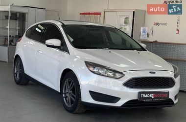 Хэтчбек Ford Focus 2015 в Киеве