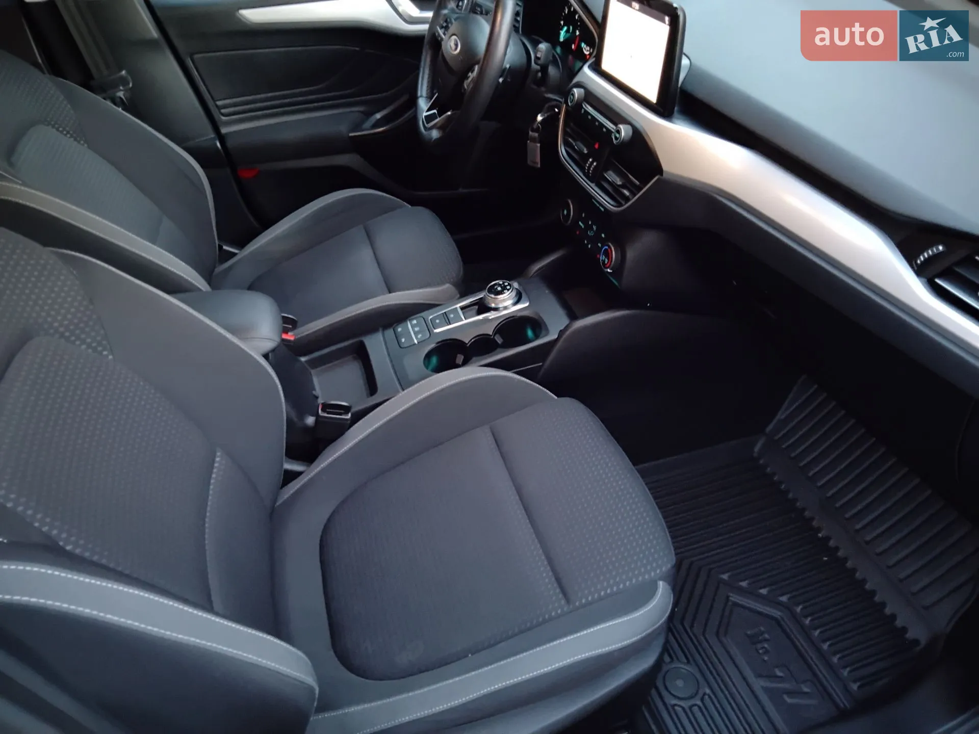 2019 Ford Focus - мініатюра 28
