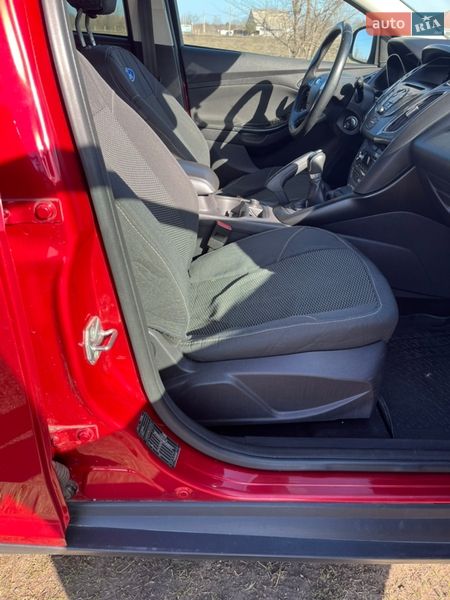 Хэтчбек Ford Focus 2012 в Запорожье