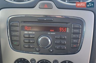 Хэтчбек Ford Focus 2011 в Киеве