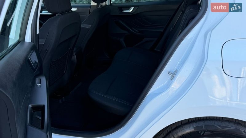 Хэтчбек Ford Focus 2020 в Киеве