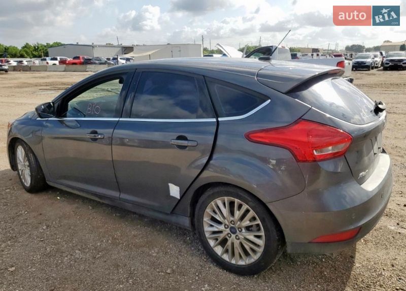 Хэтчбек Ford Focus 2016 в Стрые