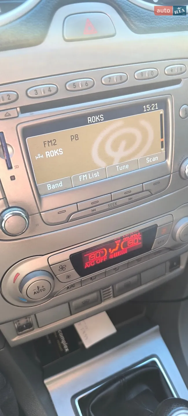 2010 Ford Focus - мініатюра 24