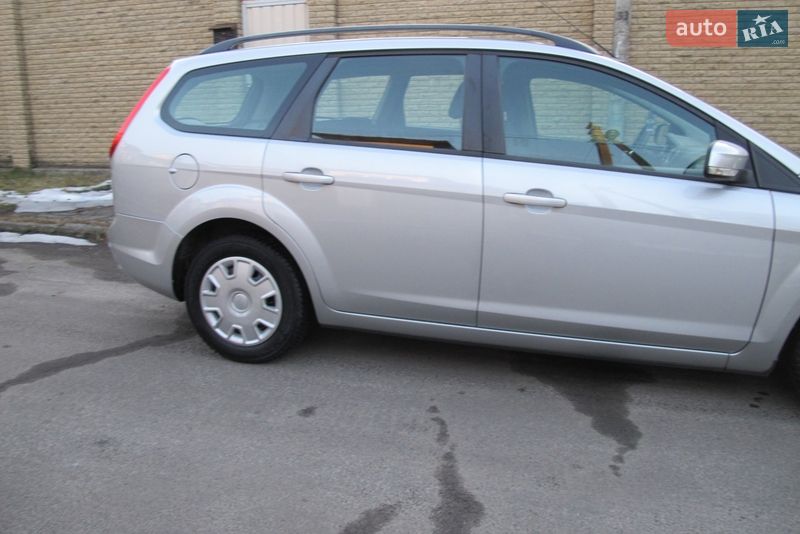 Универсал Ford Focus 2009 в Киеве