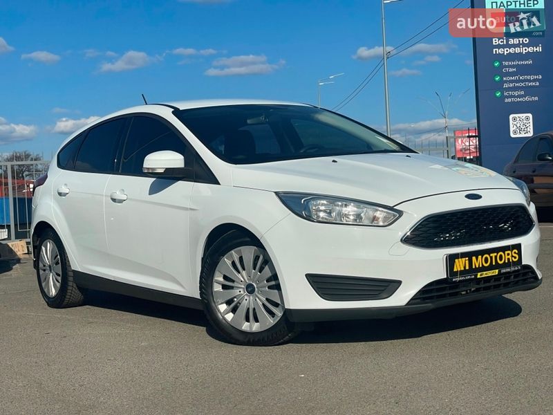 Хэтчбек Ford Focus 2017 в Киеве