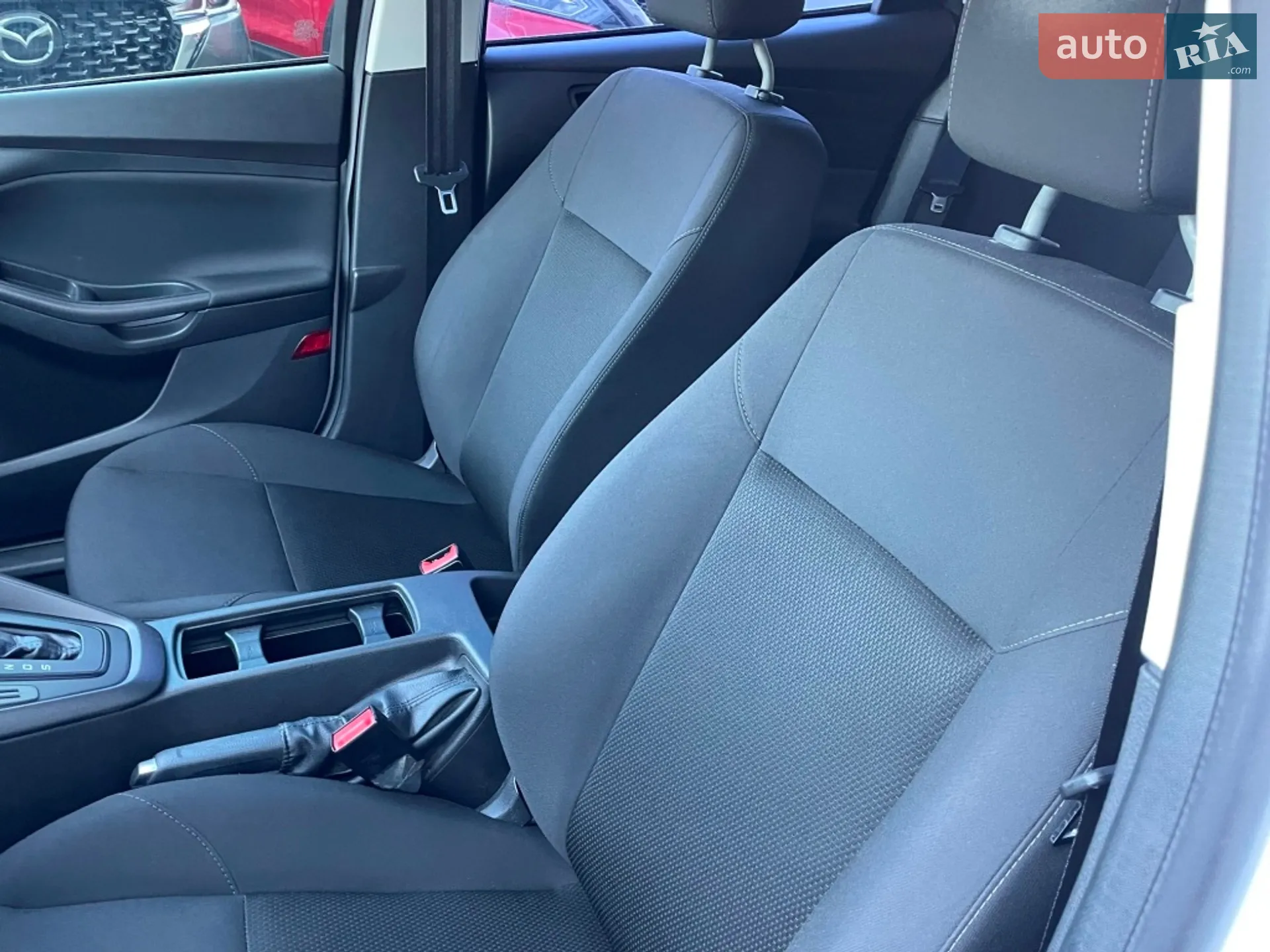 2017 Ford Focus - мініатюра 29