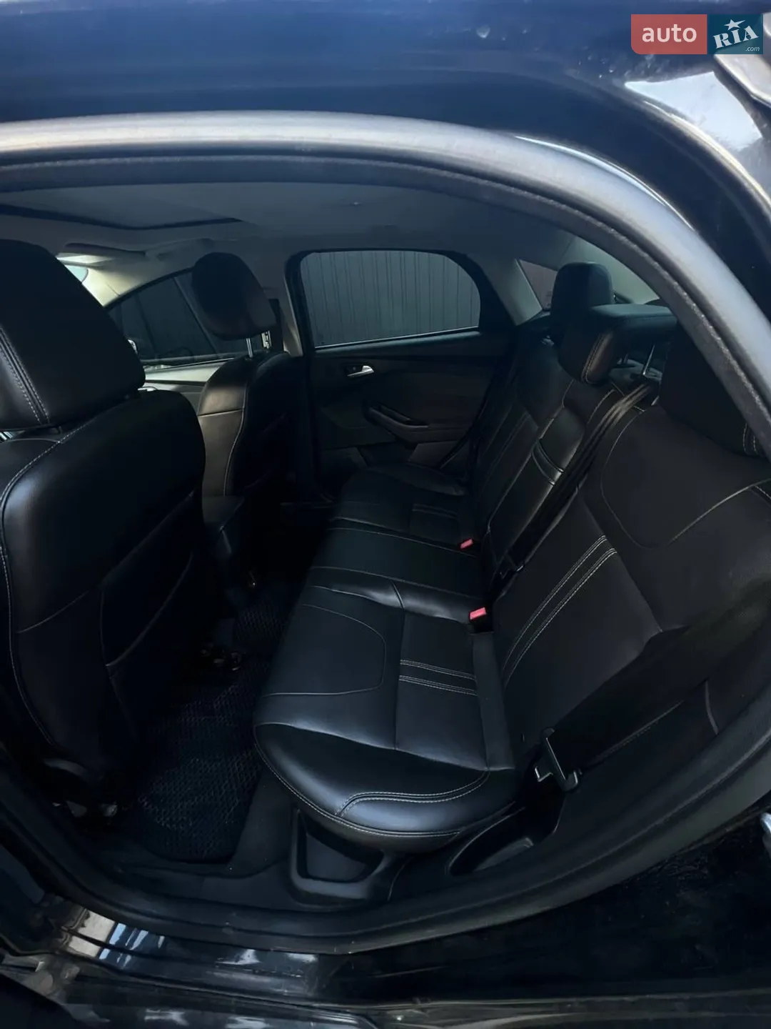 2012 Ford Focus - мініатюра 9