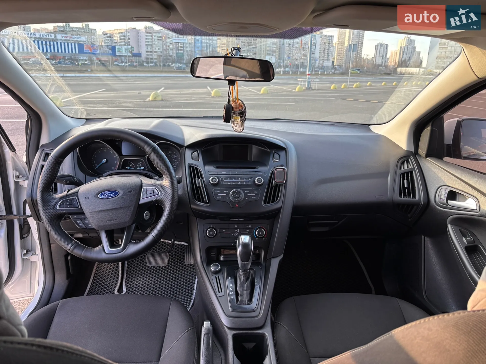 2015 Ford Focus - мініатюра 16