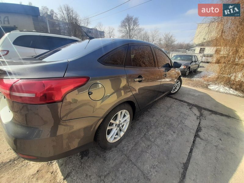 Седан Ford Focus 2015 в Конотопе