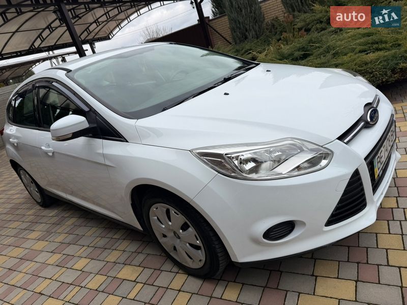 Хетчбек Ford Focus 2013 в Дніпрі