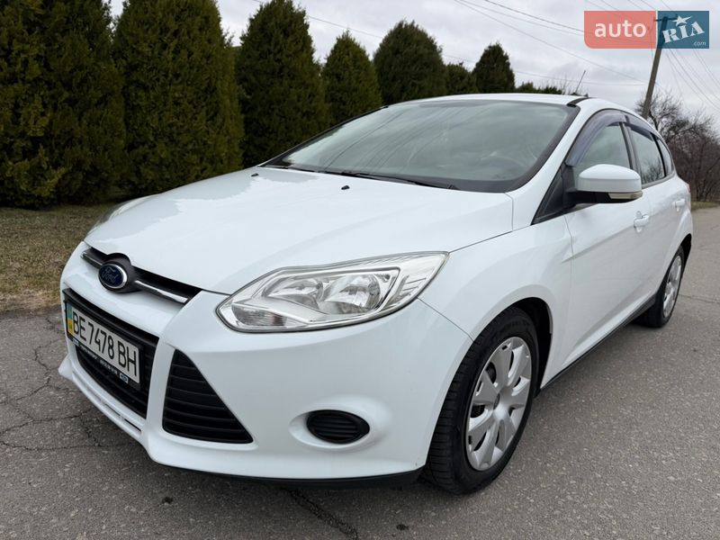 Хетчбек Ford Focus 2013 в Дніпрі