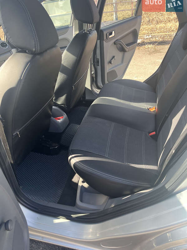 Універсал Ford Focus 2008 в Сумах