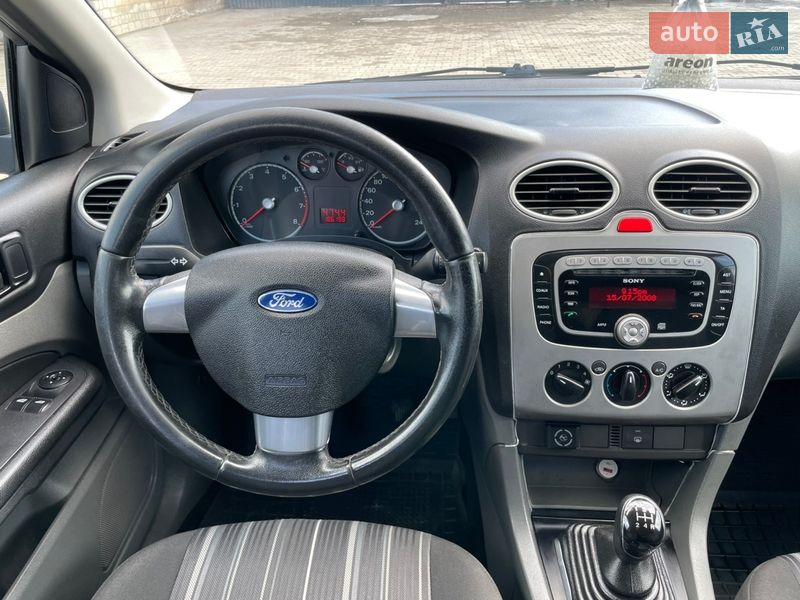 Хетчбек Ford Focus 2008 в Бару