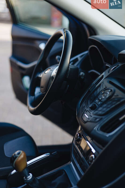 Универсал Ford Focus 2011 в Луцке