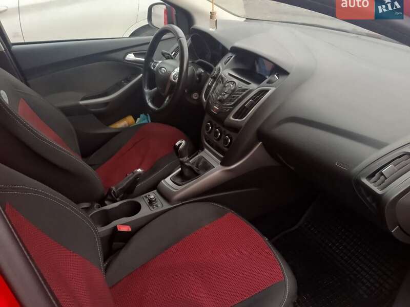Универсал Ford Focus 2011 в Яготине