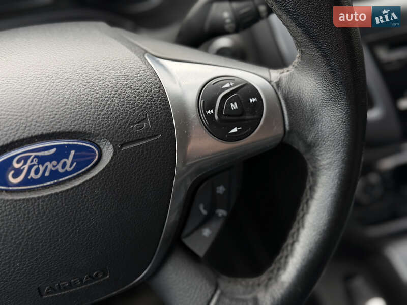 Хэтчбек Ford Focus 2012 в Шептицькому