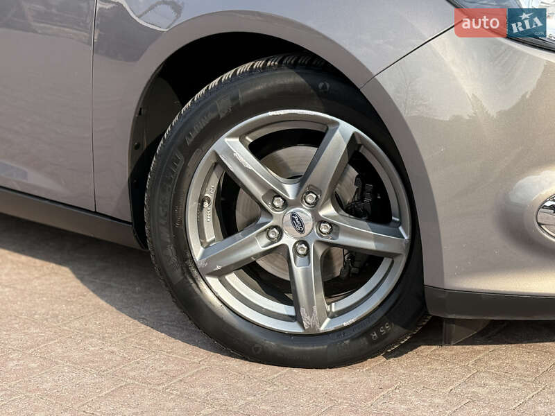 Хетчбек Ford Focus 2014 в Стрию