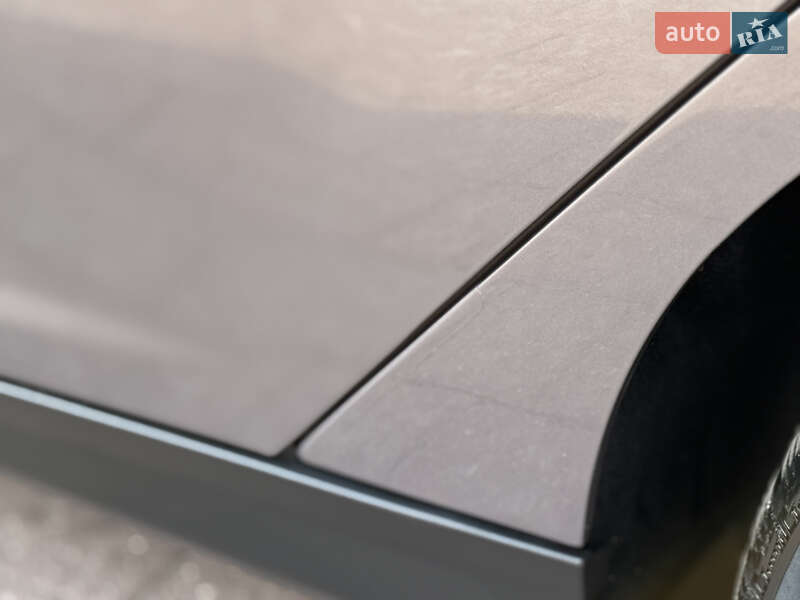 Хетчбек Ford Focus 2014 в Стрию