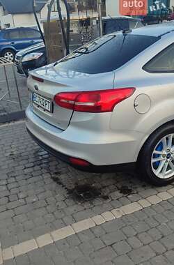 Седан Ford Focus 2017 в Львове