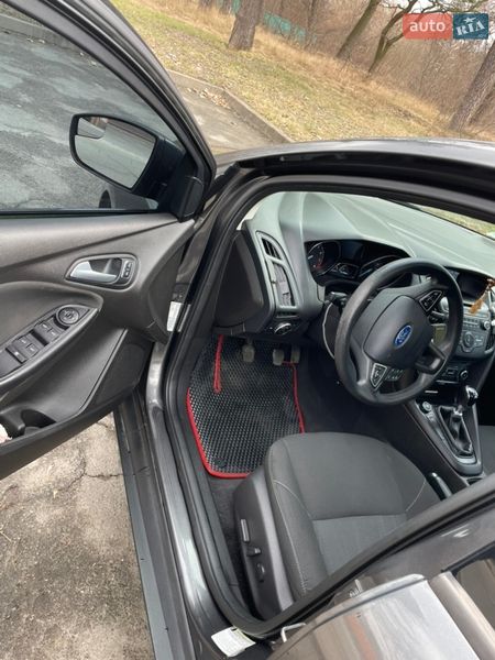 Хетчбек Ford Focus 2015 в Києві