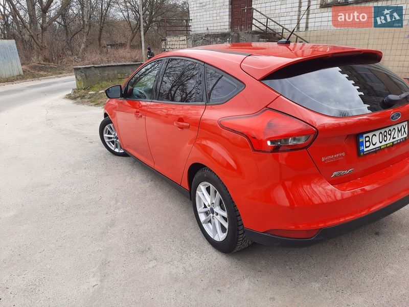 Хэтчбек Ford Focus 2015 в Львове