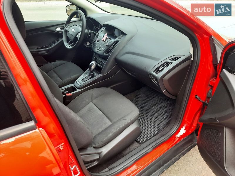Хэтчбек Ford Focus 2015 в Львове