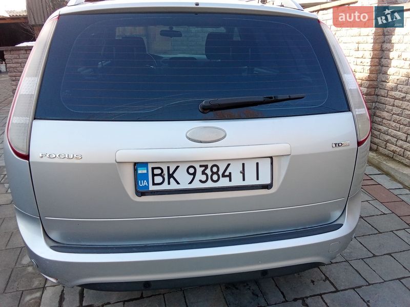 Універсал Ford Focus 2010 в Рівному
