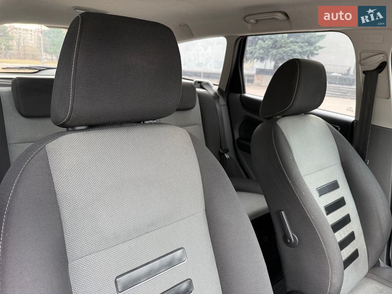 Универсал Ford Focus 2010 в Ровно