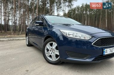 Хетчбек Ford Focus 2015 в Ірпені